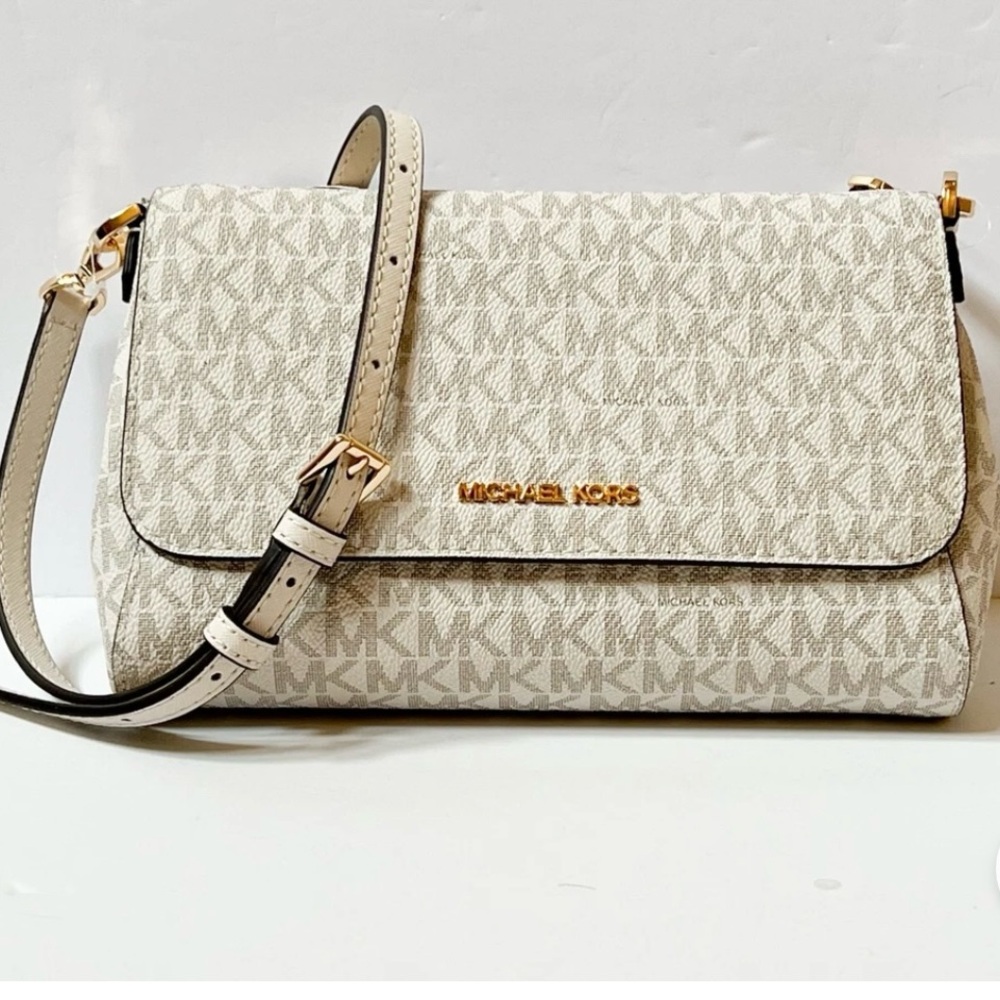 Michael Kors Crossbody Bag